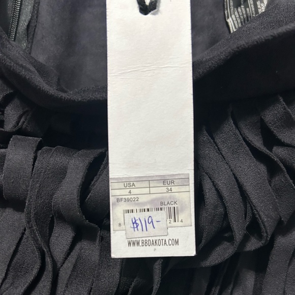 Faux Suede Fringe Mini Skirt - Picture 4 of 4